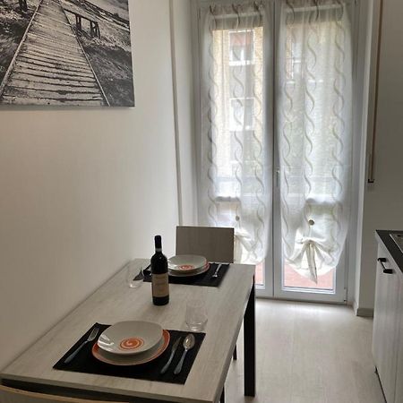 First Home Milano Esterno foto