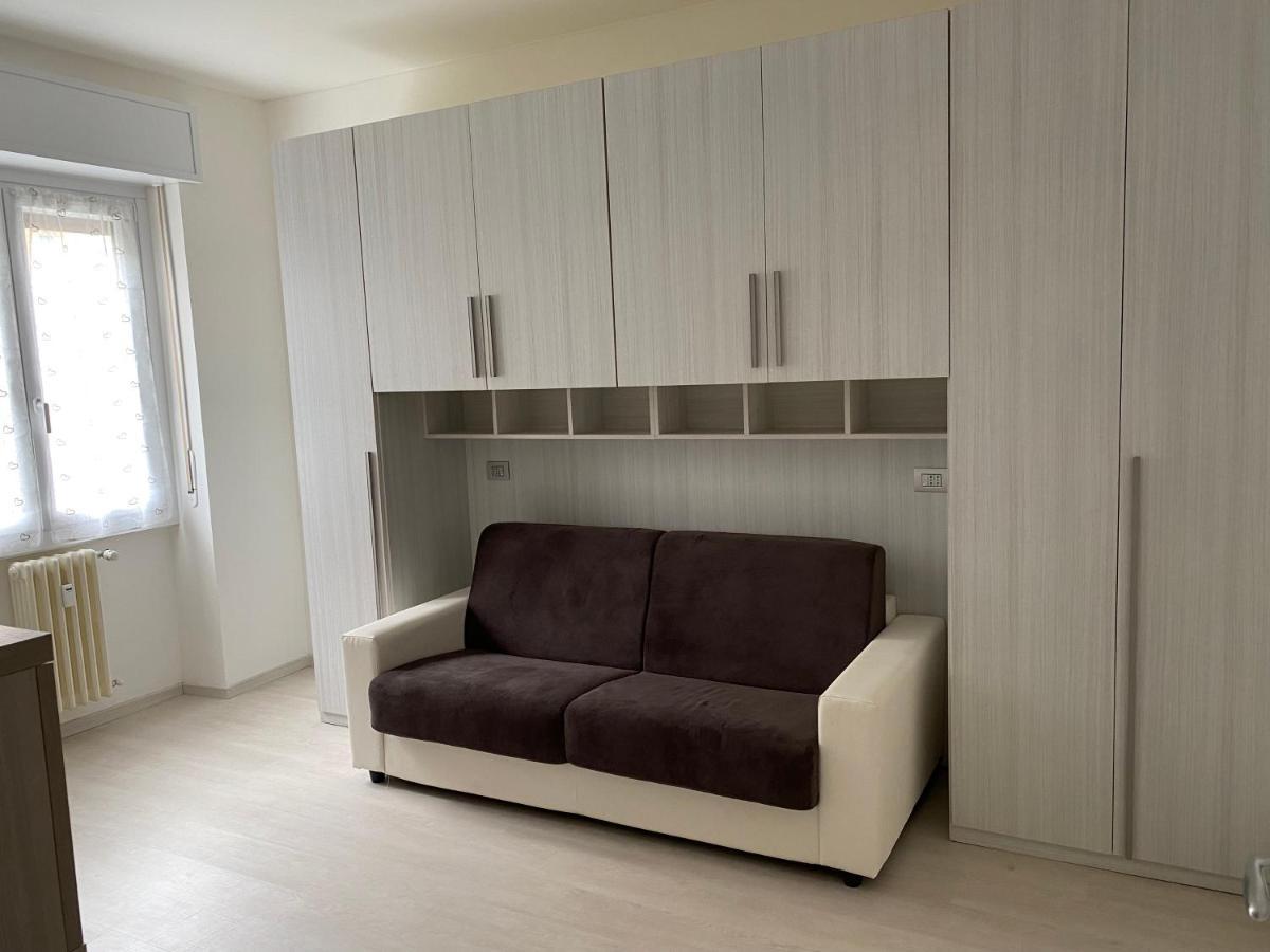 First Home Milano Esterno foto