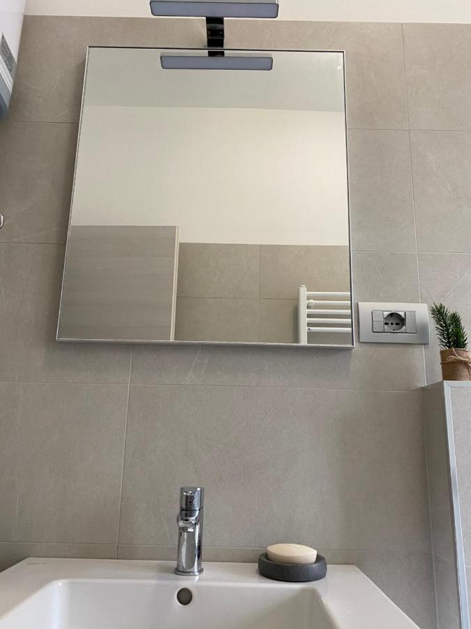 First Home Milano Esterno foto