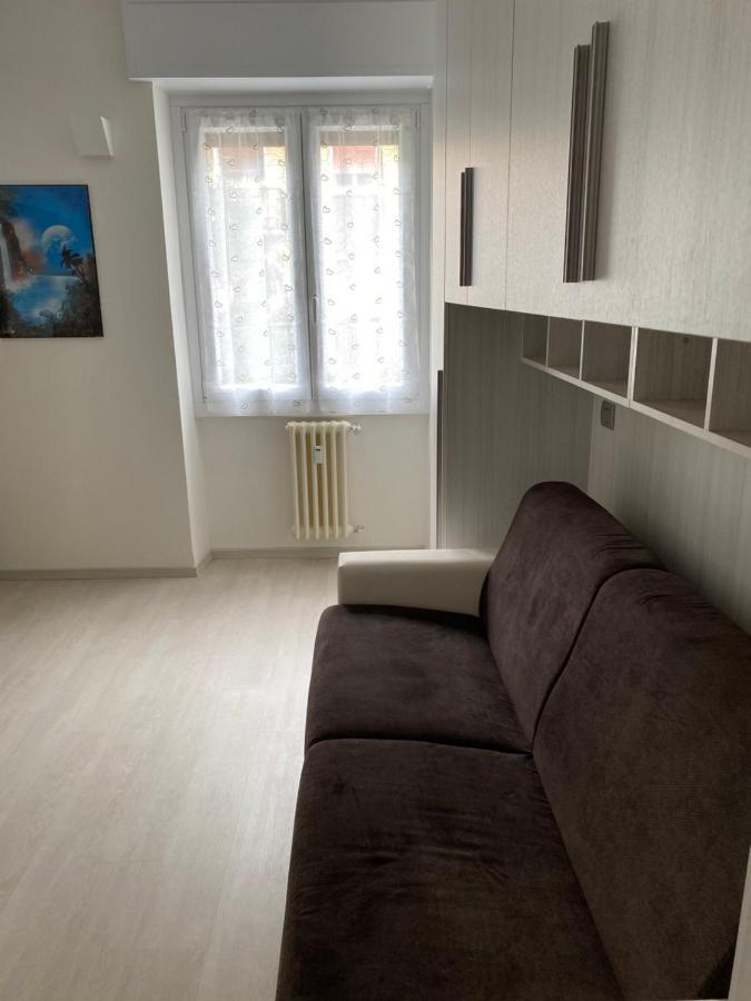 First Home Milano Esterno foto