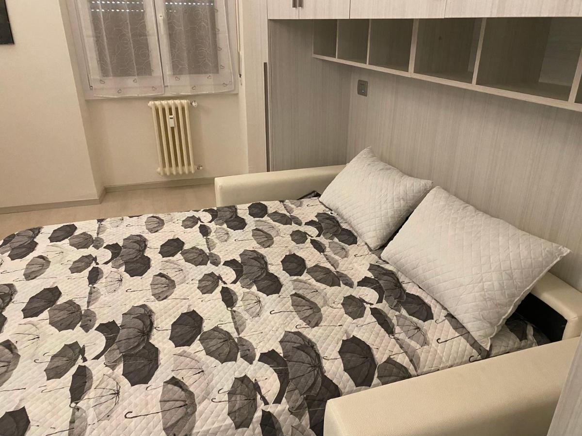 First Home Milano Esterno foto